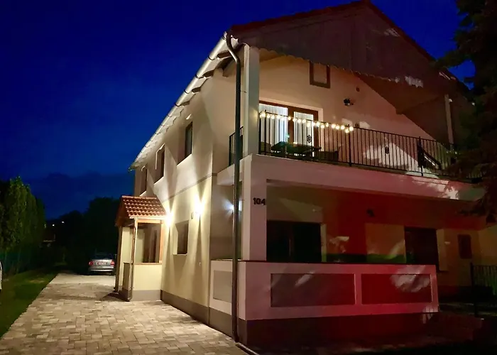 Pine&chill2 * Balatonalmádi